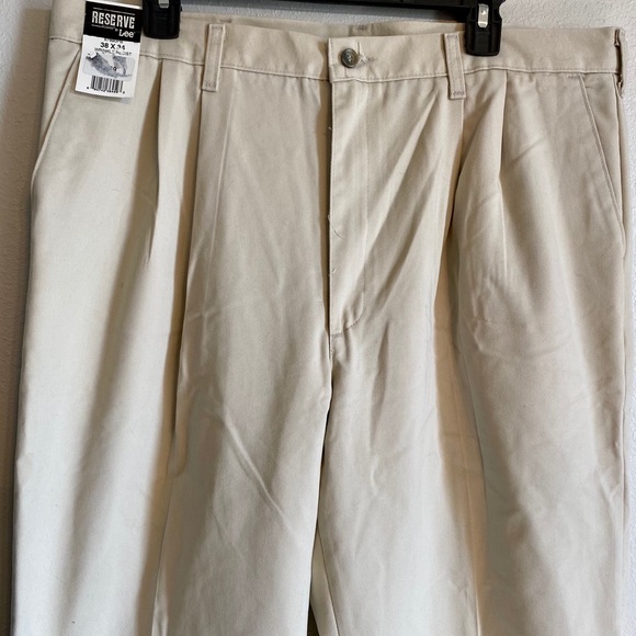 Men’s khakis - Picture 4 of 4